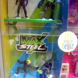 Mc Donald's - Max steel desde el aparador