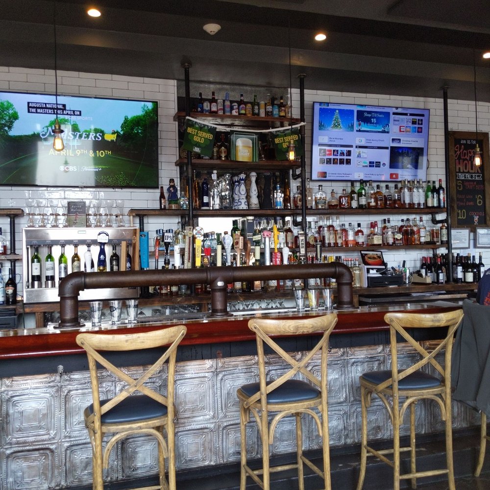 Publicans - View of the bar - Burgers Near Me - Manhasset, New York Publicans - View of the bar - Burgers Near Me - Manhasset, New York