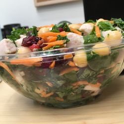 The Nourish Spot - Create Your Own Salad: great value, dressing to die for