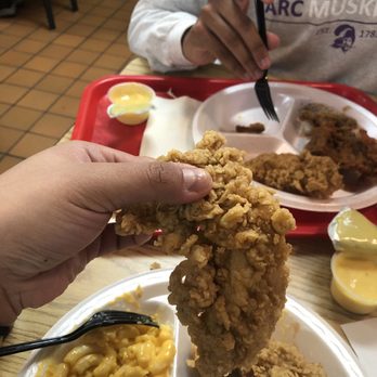 Lee's Famous Recipe Chicken - Chicken Wings Near Me - Radcliff, Kentucky Lee's Famous Recipe Chicken - Chicken Wings Near Me - Radcliff, Kentucky