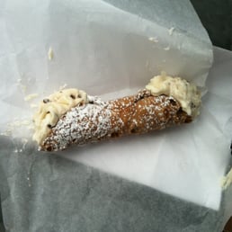 Ricotta with chocolate chip cannoli Ricotta with chocolate chip cannoli