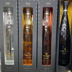 Winfield Liquors
