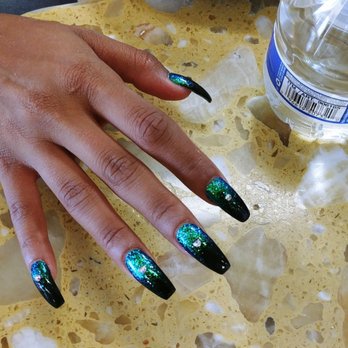 Q Nails - Nail Salons Near Me - Palm Desert, California