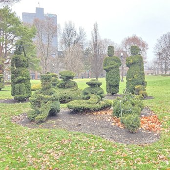 Topiary Park - Parks Near Me - Columbus, Ohio Topiary Park - Parks Near Me - Columbus, Ohio