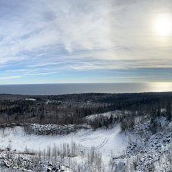 Carlton peak