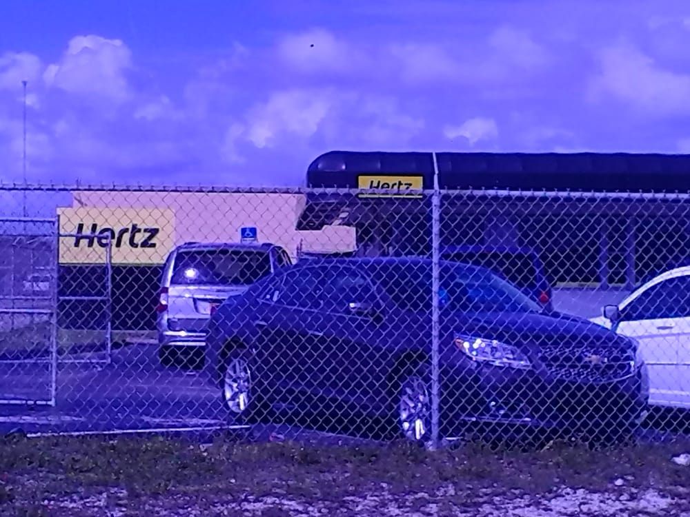 HERTZ RENT A CAR Updated August 2024 18 Reviews 2233 Pembroke Rd