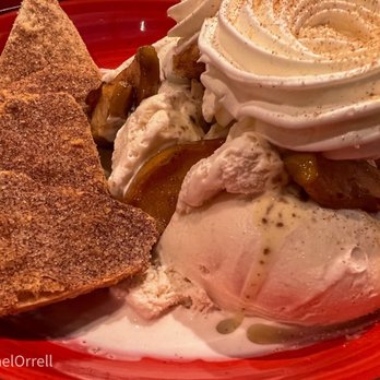 Settler's Table Bakery And Deli - Apple pie dessert - Desserts Near Me - Mesquite, Texas Settler's Table Bakery And Deli - Apple pie dessert - Desserts Near Me - Mesquite, Texas