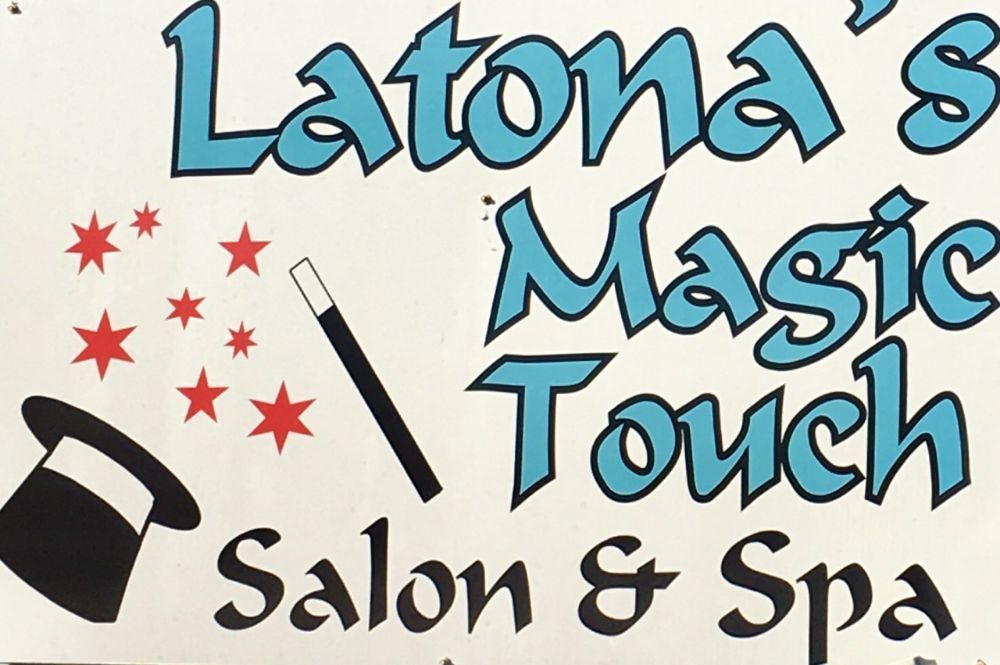 Latona's Magic Touch Logo