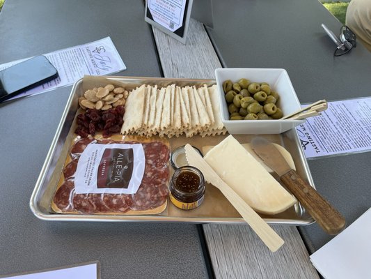 Saucelito Canyon Tasting Room by null