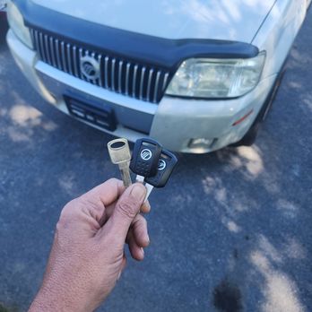 Sprouses Locksmith & Car Keys Service - Keys & Locksmiths Near Me - Nazareth, Pennsylvania Sprouses Locksmith & Car Keys Service - Keys & Locksmiths Near Me - Nazareth, Pennsylvania