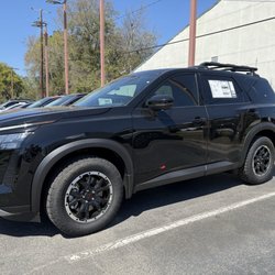 Vaden Nissan of Savannah