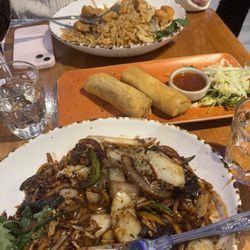 Papa Rich Street Food Kitchen - Japanese Udon and Spring Roll