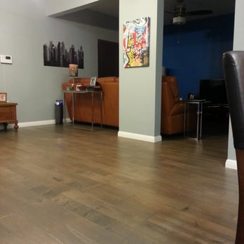M G Floors - Maple engineered hardwood - Carpeting Near Me - Austin, Texas