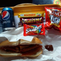Tea Time Express - In amongst this hangover cure is the sausage and rasher brekkie roll delight from Tea Time Express. Gawwgeous!