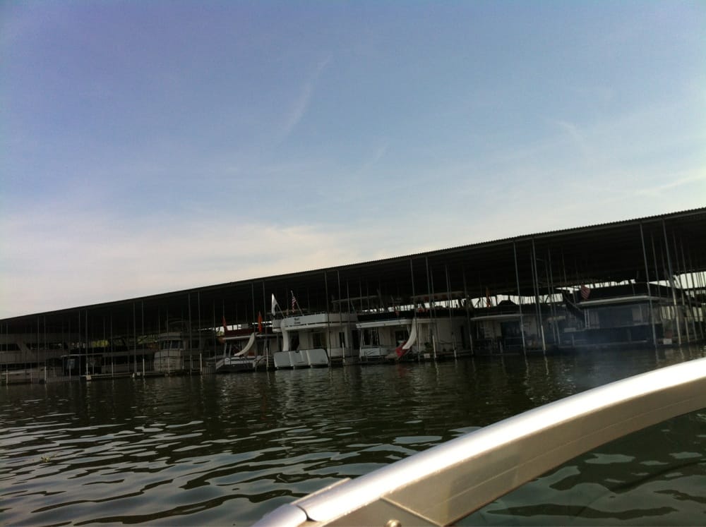 Fort Loudon Marina Logo