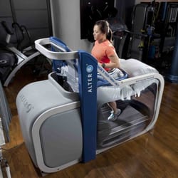 Finish Line Physical Therapy - Finish Line was one of the first NYC PT offices to use the AlterG Anti-Gravity Treadmill in rehabilitation & injury prevention.
