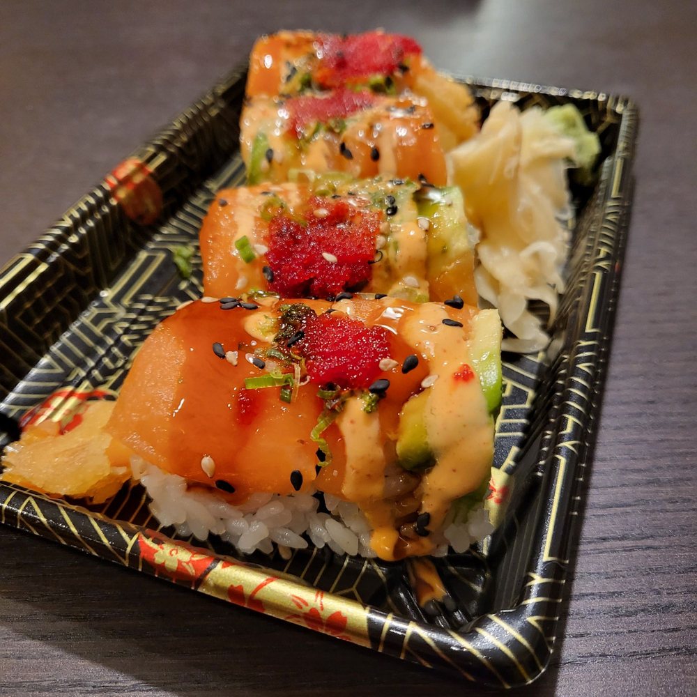 Wisp Express - Salmon lovers roll - Food Trucks Near Me - Jersey City, New Jersey Wisp Express - Salmon lovers roll - Food Trucks Near Me - Jersey City, New Jersey