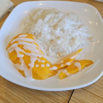 Supa Thai - Mango Sticky Rice - Thai Near Me - Kapolei, Hawaii