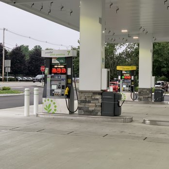 Cumberland Farms - gas pumps at a gas station - Convenience Stores Near Me - HANOVER, Massachusetts