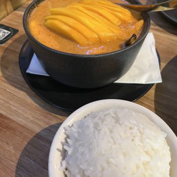 Hiso - Mango curry - Laotian Near Me - Sacramento, California Hiso - Mango curry - Laotian Near Me - Sacramento, California