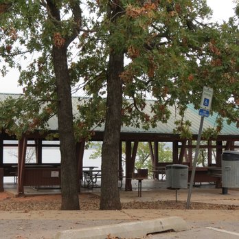 Arcadia Lake - Wheelchair accessible pavilion - Lakes Near Me - Arcadia, Oklahoma Arcadia Lake - Wheelchair accessible pavilion - Lakes Near Me - Arcadia, Oklahoma