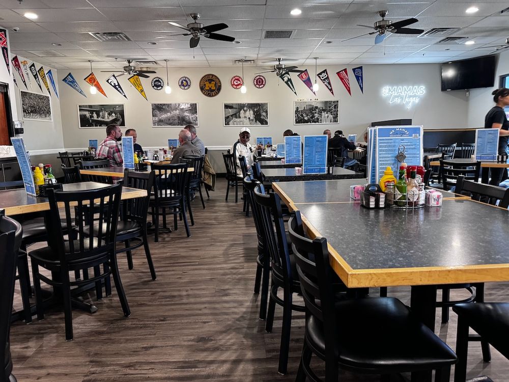 Mr. Mamas Breakfast and Lunch - Photo 2