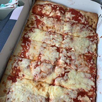 Revello's Pizza - Light sauce with extra cheese - Pizza Near Me - Old Forge, Pennsylvania
