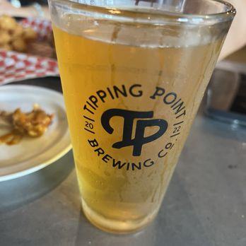 Misty Mountain Hops - Sweet Mango IPA - Bars Near Me - Blue Ridge, Georgia