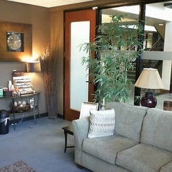 Elements Holistic Wellness - Enjoy a hot cup of tea and a short wait in our relaxing lobby.