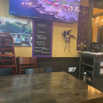 Dodie's Cajun Kitchen - Inside seating - Cajun/Creole Near Me - Greenville, Texas Dodie's Cajun Kitchen - Inside seating - Cajun/Creole Near Me - Greenville, Texas
