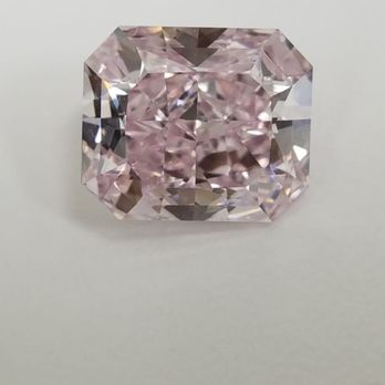 Daniel Fine Jewelry and Design - Radiant cut purple-pink diamond - Jewelry Near Me - Dallas, Texas Daniel Fine Jewelry and Design - Radiant cut purple-pink diamond - Jewelry Near Me - Dallas, Texas