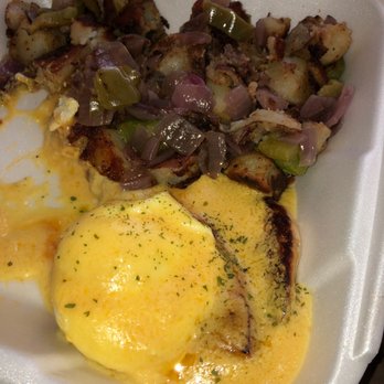 Farmers Skillet - Eggs Benedict - Breakfast & Brunch Near Me - Chico, California