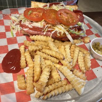 Parry's Pizzeria & Taphouse - Classic Italian, Seasoned Fries - Pizza Near Me - Webster, Texas Parry's Pizzeria & Taphouse - Classic Italian, Seasoned Fries - Pizza Near Me - Webster, Texas