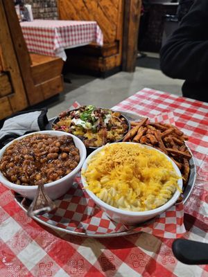 Big Guy's BBQ Roadhouse by null