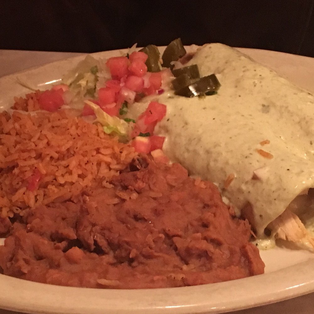 Chuy's - Chicken enchiladas - Mexican Near Me - Nashville, Tennessee