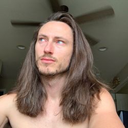 TheOnlyGray - Days after my cut and hair feels so healthy again!