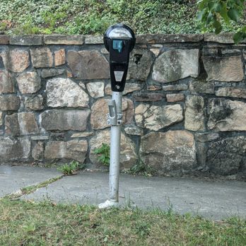 Berkeley Springs - Parking meter in Berkeley Springs - Campgrounds Near Me - Berkeley Springs, West Virginia Berkeley Springs - Parking meter in Berkeley Springs - Campgrounds Near Me - Berkeley Springs, West Virginia