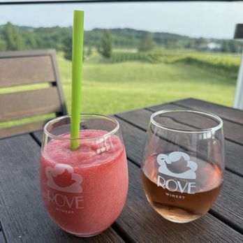 Rove Estate - Wine slushie and Rose - Wine Tasting Room Near Me - Traverse City, Michigan Rove Estate - Wine slushie and Rose - Wine Tasting Room Near Me - Traverse City, Michigan