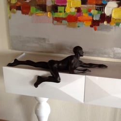 Casa Moderna - Móveis e Decorações