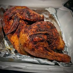 Hylton's Wood-Cooking Grill - Half chicken