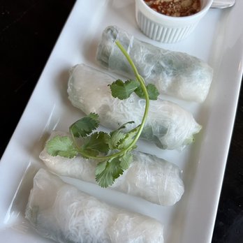 Ginger Thai Cuisine - Thai Near Me - Canoga Park, California
