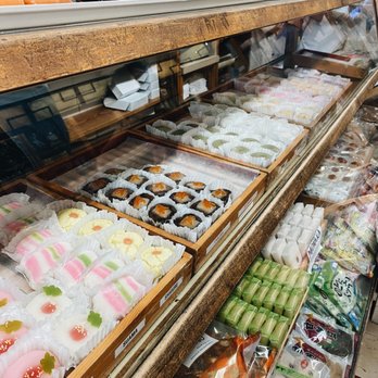 Fugetsu-Do - Candy Stores Near Me - Los Angeles, California Fugetsu-Do - Candy Stores Near Me - Los Angeles, California