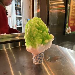 Giga Kiwi Snow Cone Giga Kiwi Snow Cone