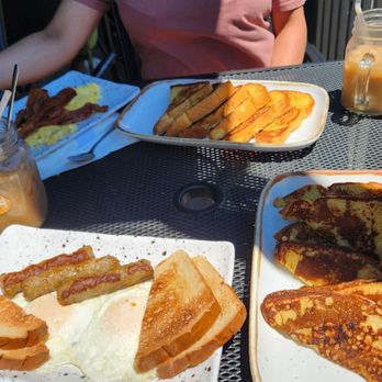 Kitchen 64 - Breakfast of champions - Breakfast & Brunch Near Me - Middlebury, Connecticut Kitchen 64 - Breakfast of champions - Breakfast & Brunch Near Me - Middlebury, Connecticut