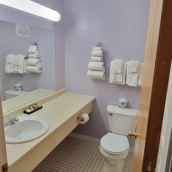 Baxter Park Inn - Hotels Near Me - Millinocket, Maine Baxter Park Inn - Hotels Near Me - Millinocket, Maine