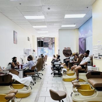 Nail Studio Gaslamp - Busy every single day - Nail Salons Near Me - San Diego, California Nail Studio Gaslamp - Busy every single day - Nail Salons Near Me - San Diego, California