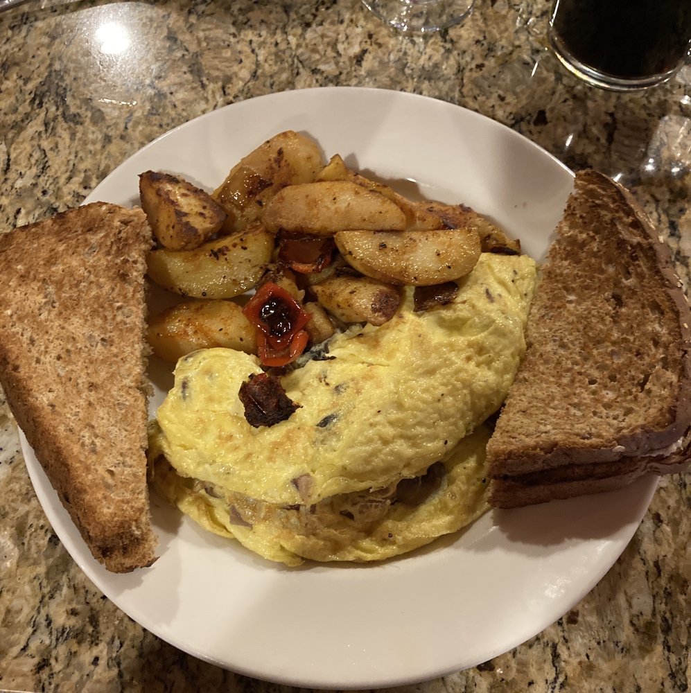 PICKS Updated August 2024 21 Photos & 13 Reviews 1 Monarch Pl