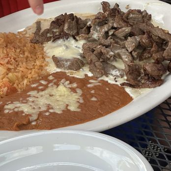 Los Mariachis - Baka Ranchera - Mexican Near Me - Chillicothe, Ohio Los Mariachis - Baka Ranchera - Mexican Near Me - Chillicothe, Ohio