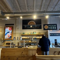 Organic Krush Kitchen & Eatery - Order area