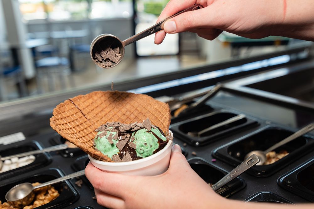 SPARKY’S SWEET TREATS Updated September 2024 63 Photos & 72 Reviews